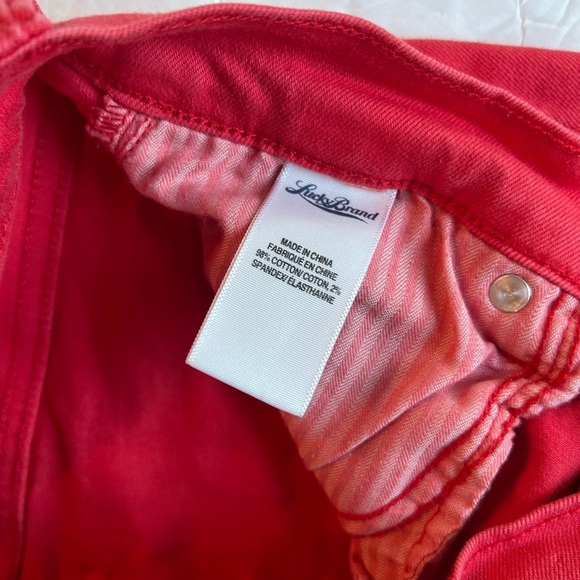 Lucky Brand Sweet’n Crop Red Jeans Size 26 / 2 - Picture 7 of 8